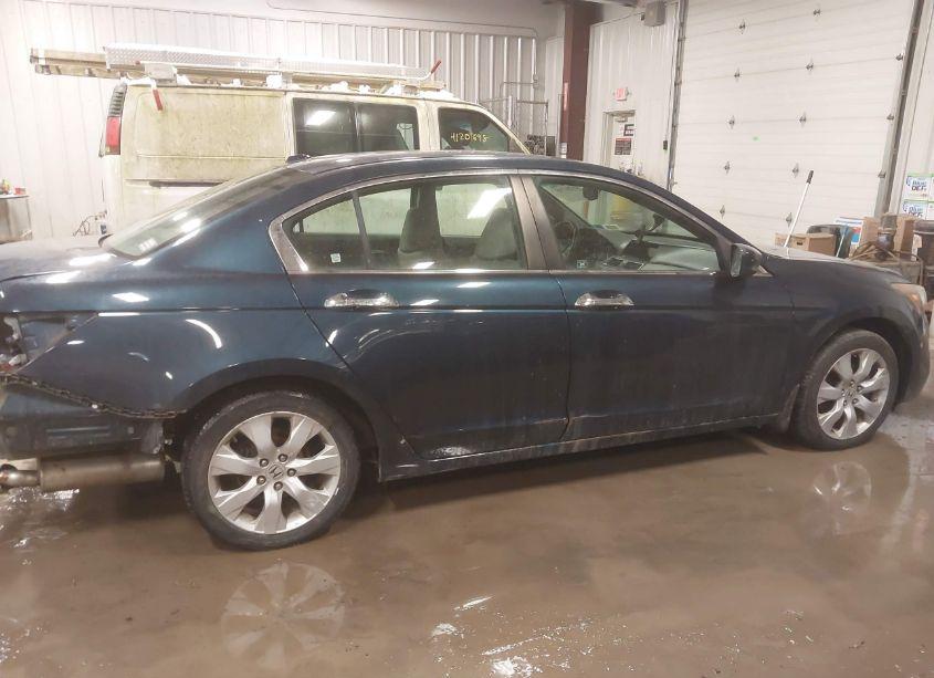 Photo 14 of 2010 Honda Accord 3.5 EX-L (VIN 5KBCP3F81AB018468)