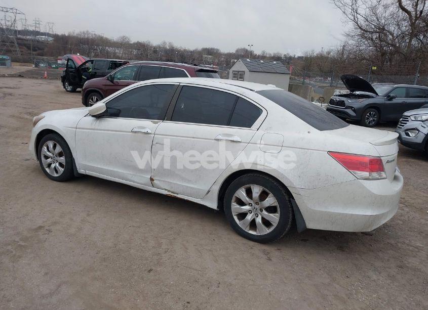 Photo 3 of 2010 Honda Accord 3.5 EX-L (VIN 5KBCP3F82AB001629)