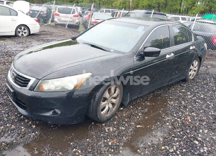 Photo 2 of 2010 Honda Accord 3.5 EX-L (VIN 5KBCP3F82AB003462)