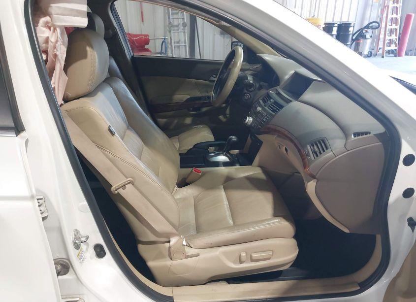 Photo 5 of 2010 Honda Accord 3.5 EX-L (VIN 5KBCP3F82AB005552)