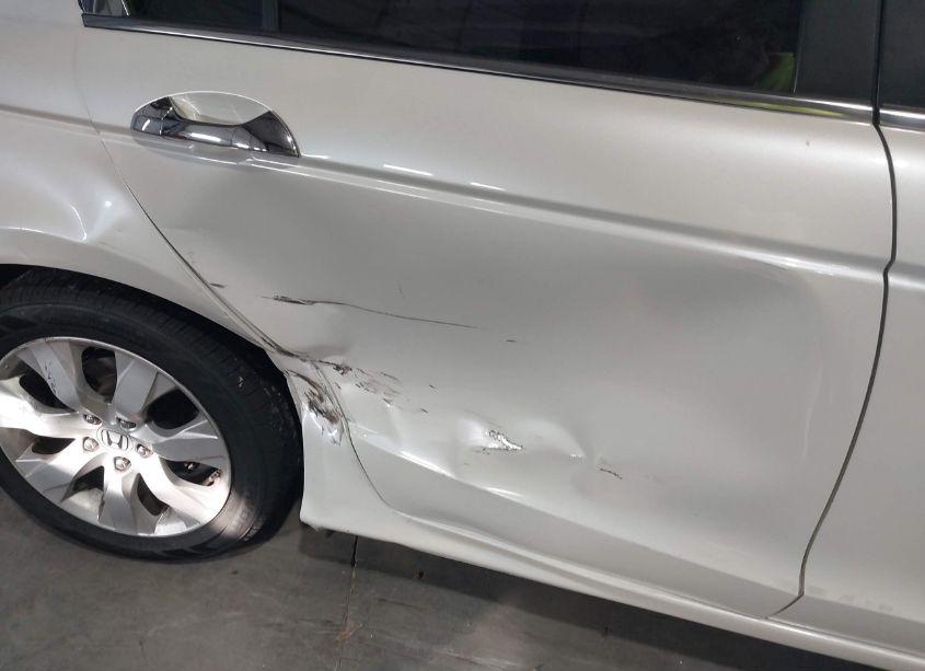 Photo 6 of 2010 Honda Accord 3.5 EX-L (VIN 5KBCP3F82AB005552)