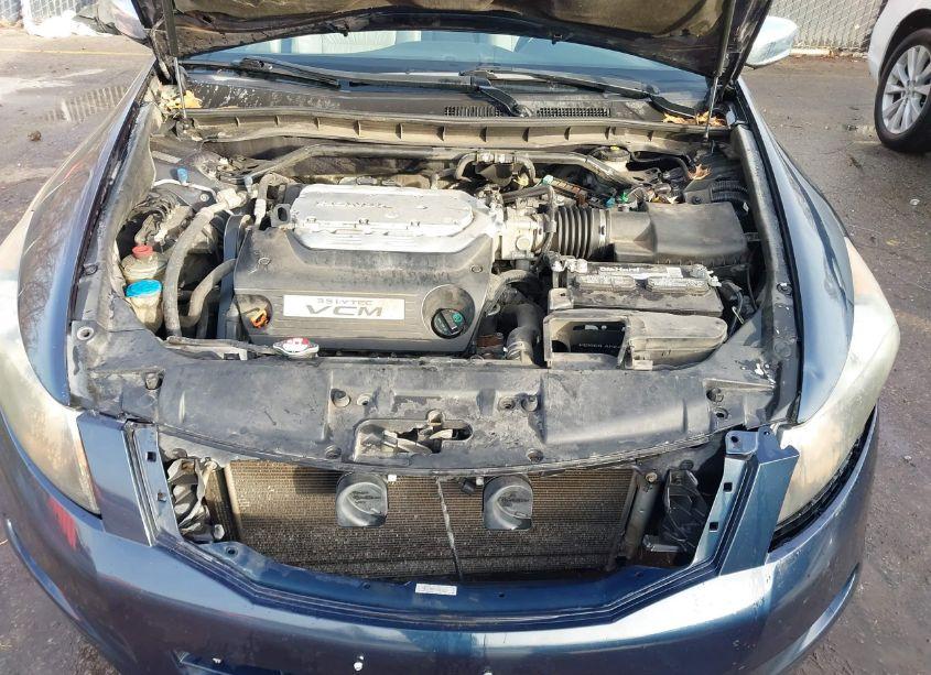 Photo 10 of 2010 Honda Accord 3.5 EX-L (VIN 5KBCP3F82AB011514)