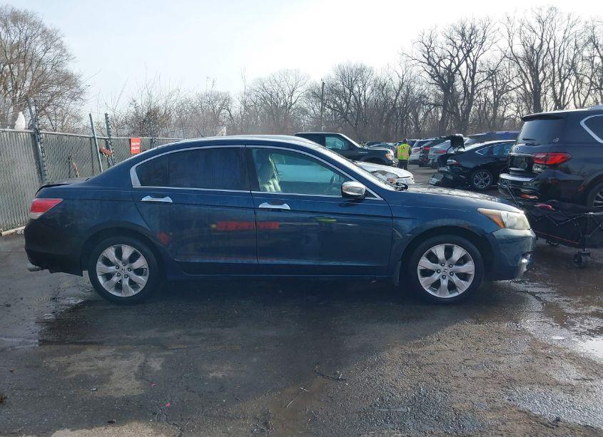 Photo 13 of 2010 Honda Accord 3.5 EX-L (VIN 5KBCP3F82AB011514)