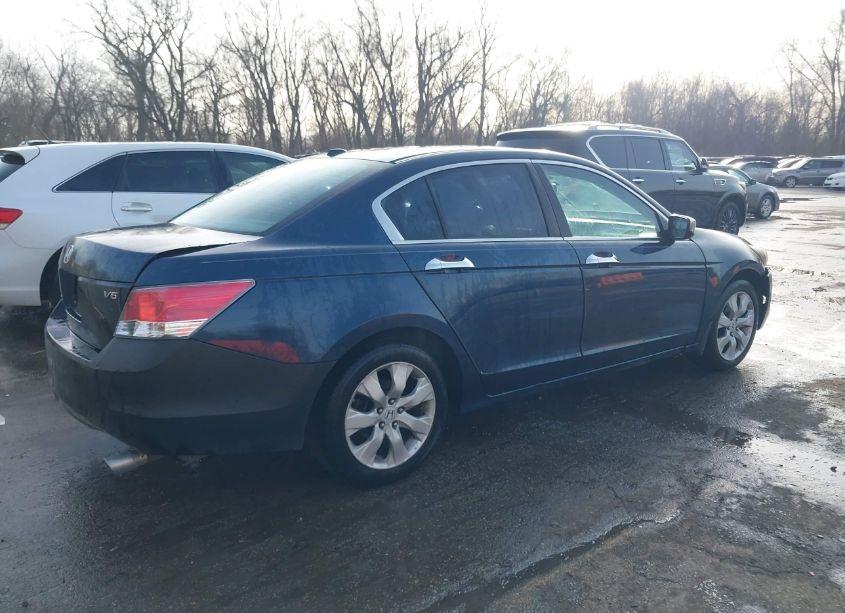 Photo 4 of 2010 Honda Accord 3.5 EX-L (VIN 5KBCP3F82AB011514)