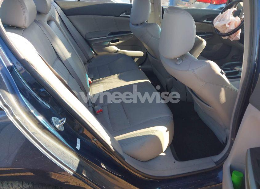 Photo 8 of 2010 Honda Accord 3.5 EX-L (VIN 5KBCP3F82AB014252)