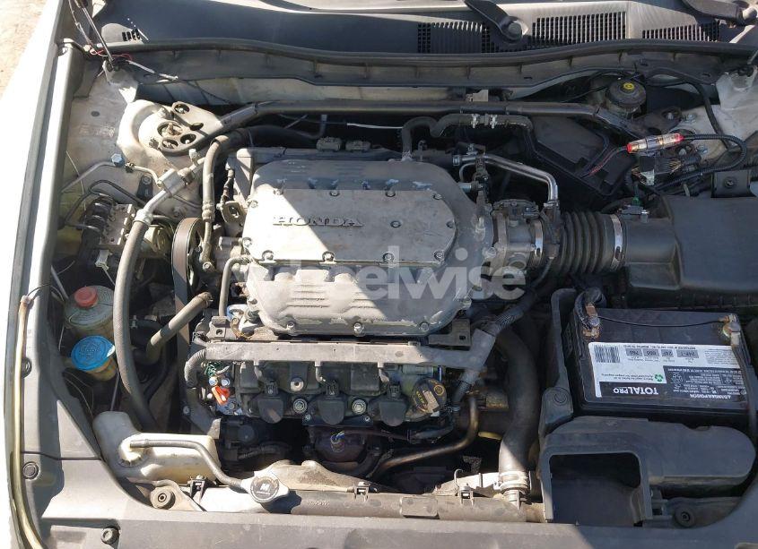 Photo 10 of 2011 Honda Accord 3.5 EX-L (VIN 5KBCP3F83BB004587)