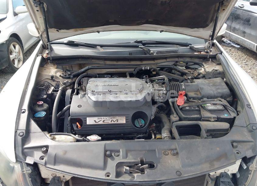 Photo 10 of 2010 Honda Accord 3.5 EX-L (VIN 5KBCP3F84AB002829)