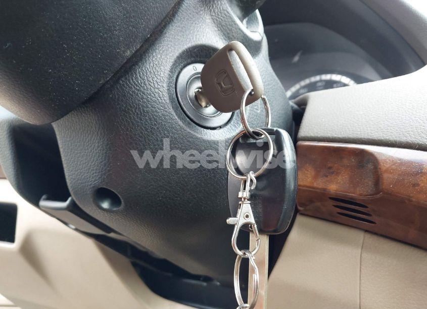 Photo 11 of 2010 Honda Accord 3.5 EX-L (VIN 5KBCP3F84AB002829)