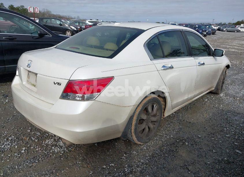 Photo 4 of 2010 Honda Accord 3.5 EX-L (VIN 5KBCP3F84AB002829)