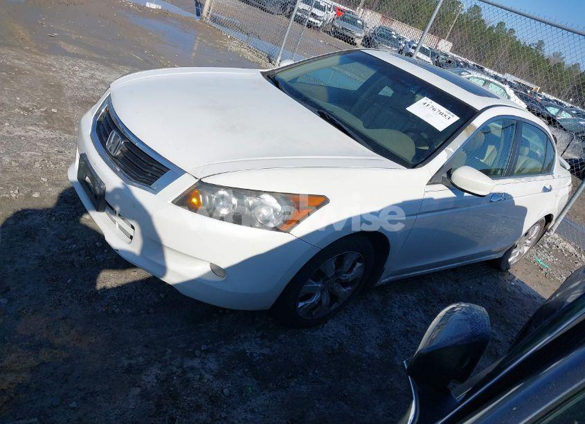 Photo 2 of 2010 Honda Accord 3.5 EX-L (VIN 5KBCP3F84AB012678)
