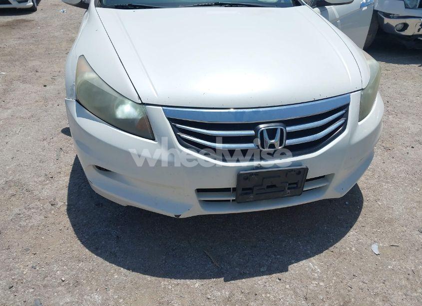 Photo 6 of 2011 Honda Accord 3.5 EX-L (VIN 5KBCP3F84BB002945)