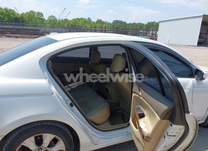 Photo 8 of 2010 Honda Accord 3.5 EX-L (VIN 5KBCP3F85AB013189)