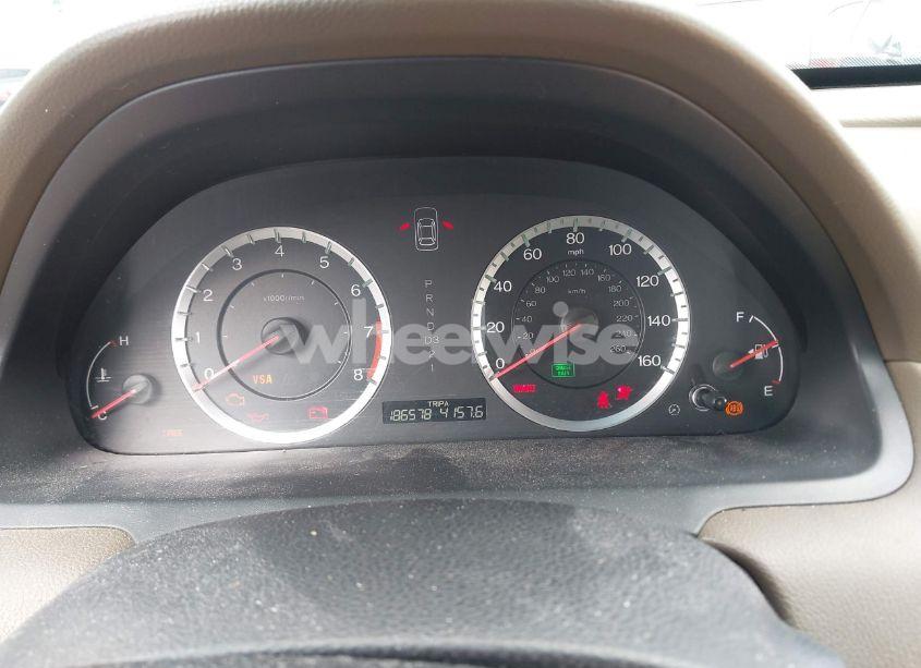 Photo 7 of 2010 Honda Accord 3.5 EX-L (VIN 5KBCP3F85AB017324)