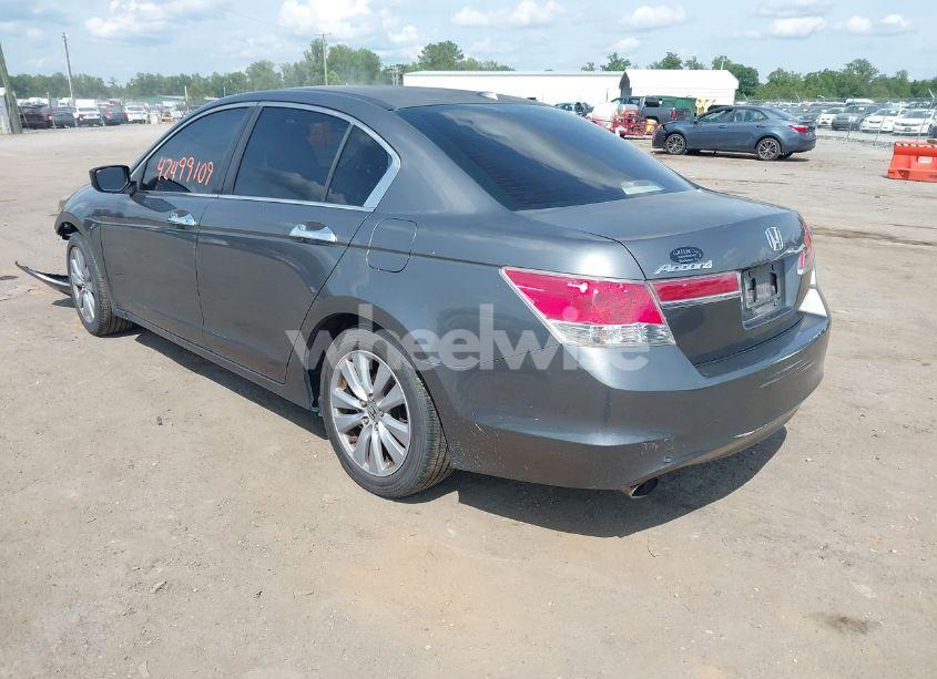 Photo 3 of 2011 Honda Accord 3.5 EX-L (VIN 5KBCP3F85BB003618)