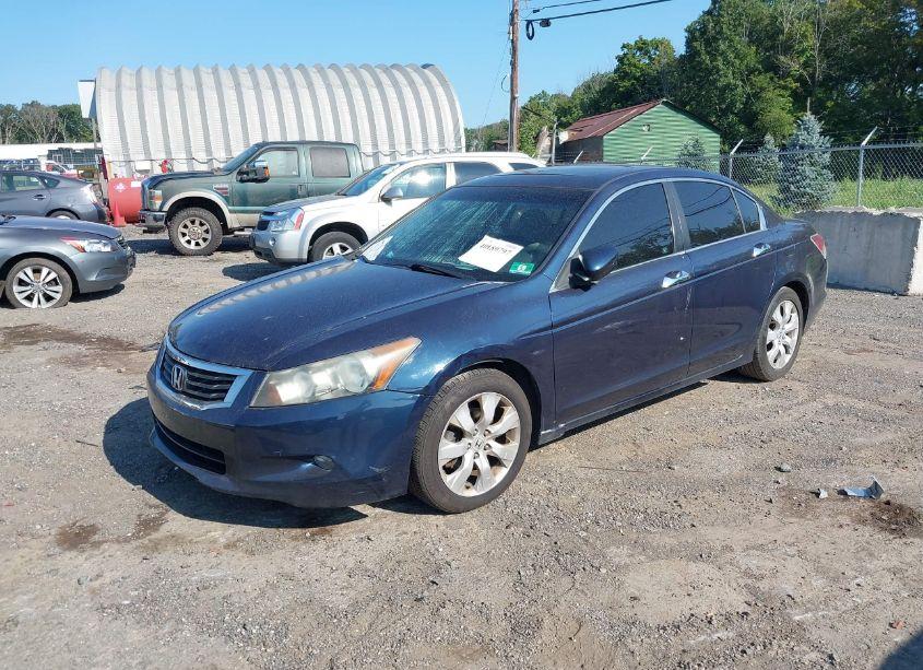 Photo 2 of 2010 Honda Accord 3.5 EX-L (VIN 5KBCP3F86AB017610)