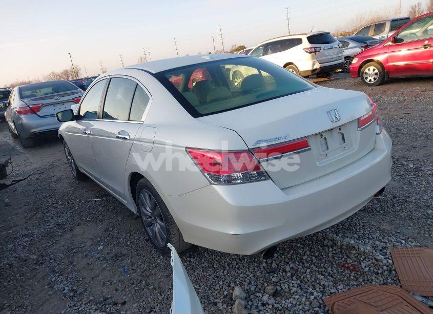 Photo 3 of 2011 Honda Accord 3.5 EX-L (VIN 5KBCP3F86BB003756)