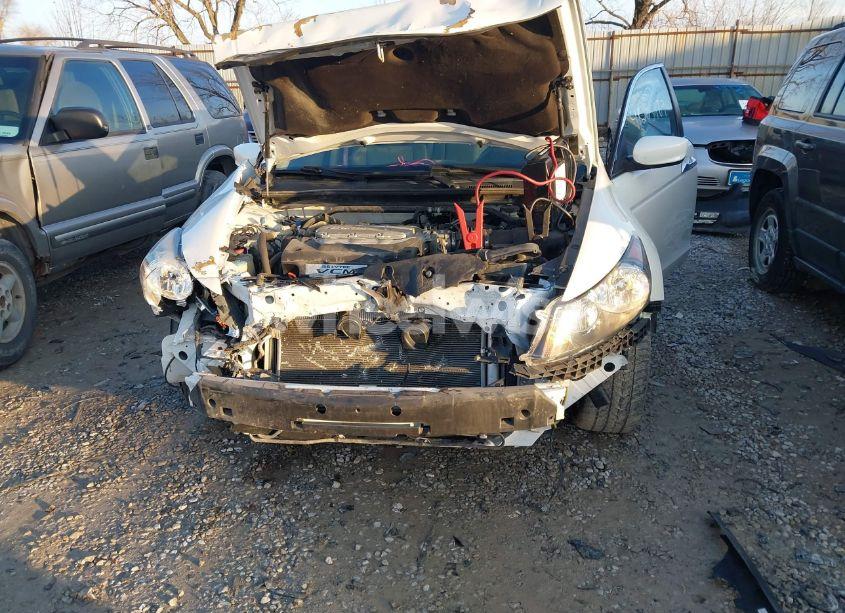 Photo 6 of 2011 Honda Accord 3.5 EX-L (VIN 5KBCP3F86BB003756)