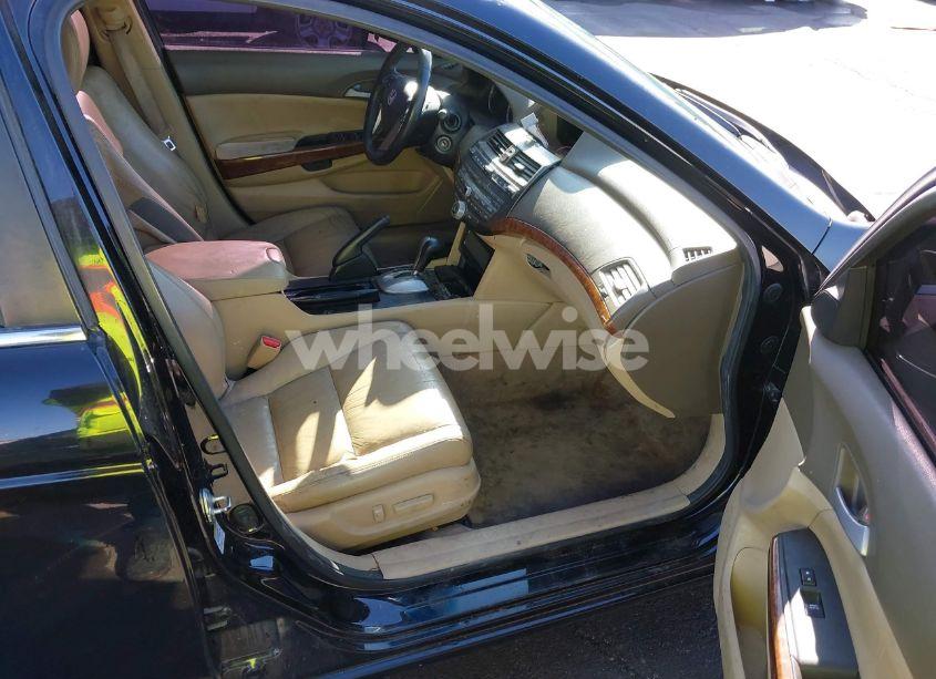 Photo 5 of 2010 Honda Accord 3.5 EX-L (VIN 5KBCP3F87AB004509)