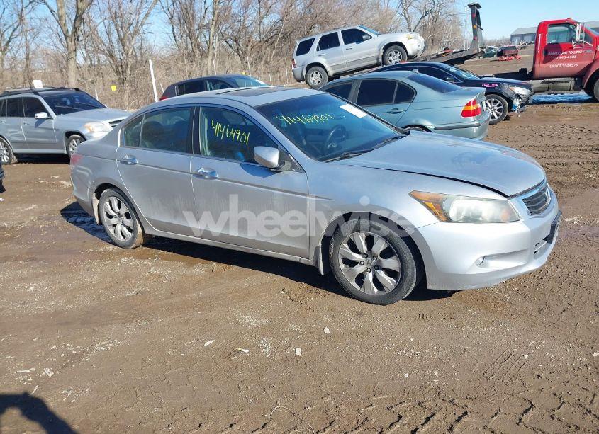 2010 Honda Accord 3.5 EX-L (VIN 5KBCP3F87AB004820) main photo
