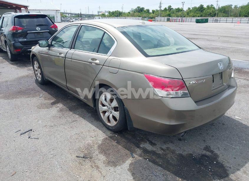 Photo 3 of 2010 Honda Accord 3.5 EX-L (VIN 5KBCP3F88AB001215)