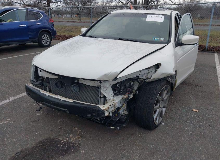 Photo 6 of 2010 Honda Accord 3.5 EX-L (VIN 5KBCP3F88AB001778)