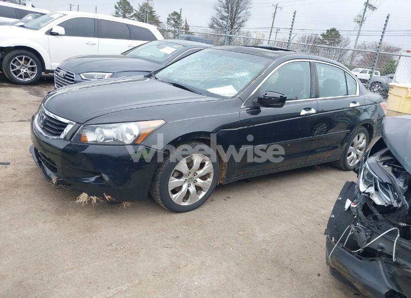 Photo 2 of 2010 Honda Accord 3.5 EX-L (VIN 5KBCP3F88AB002428)