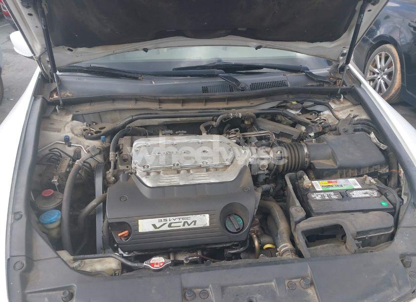 Photo 10 of 2010 Honda Accord 3.5 EX-L (VIN 5KBCP3F89AB005841)