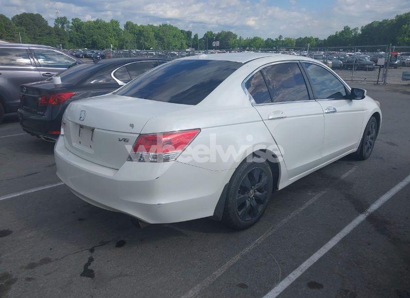 Photo 4 of 2010 Honda Accord 3.5 EX-L (VIN 5KBCP3F89AB005841)