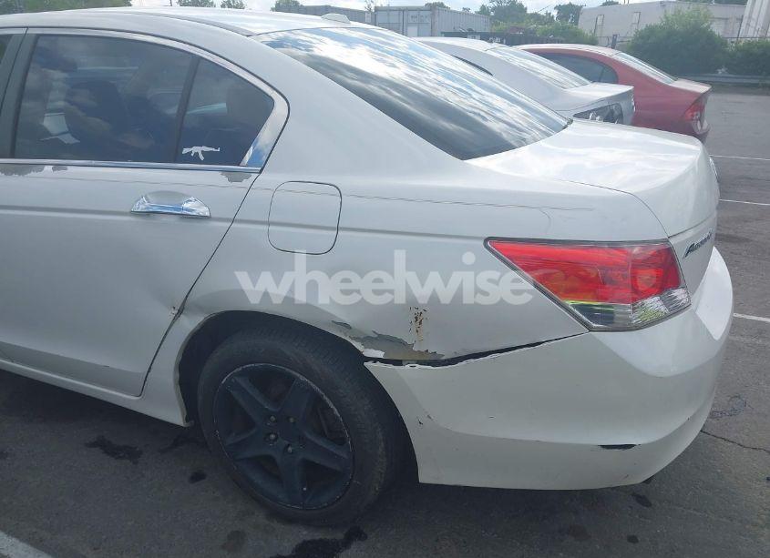 Photo 6 of 2010 Honda Accord 3.5 EX-L (VIN 5KBCP3F89AB005841)