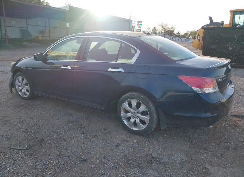 Photo 3 of 2010 Honda Accord 3.5 EX-L (VIN 5KBCP3F89AB008304)
