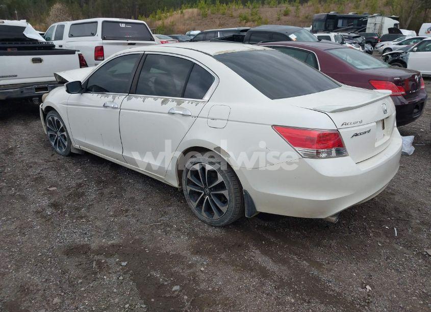 Photo 3 of 2011 Honda Accord 3.5 EX-L (VIN 5KBCP3F89BB002598)