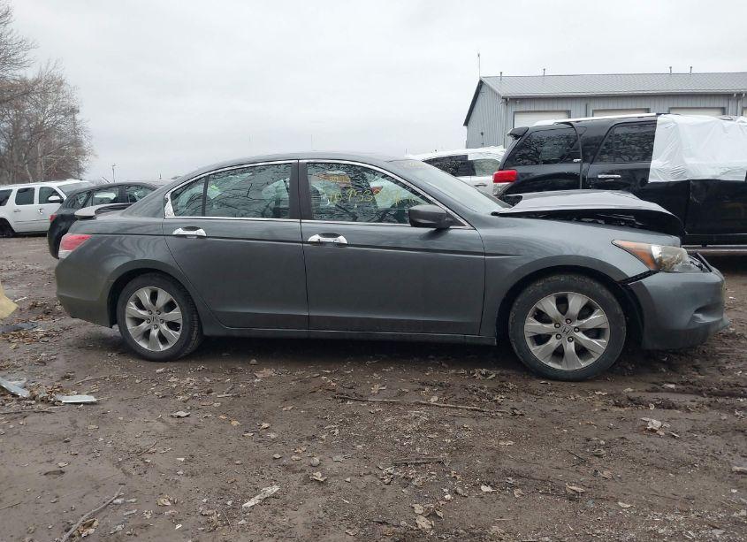 Photo 13 of 2010 Honda Accord 3.5 EX-L (VIN 5KBCP3F8XAB001328)