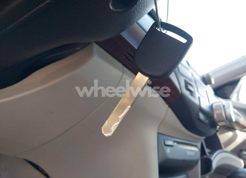 Photo 11 of 2010 Honda Accord 3.5 EX-L (VIN 5KBCP3F8XAB008392)