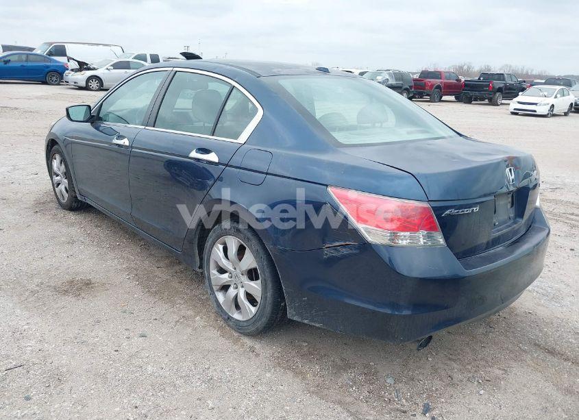 Photo 3 of 2010 Honda Accord 3.5 EX-L (VIN 5KBCP3F8XAB008392)