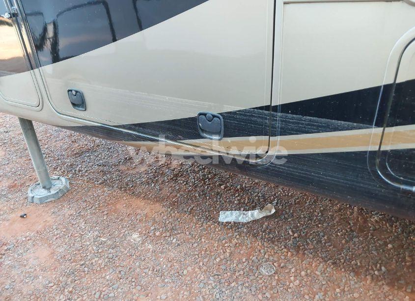 Photo 12 of 2015 Drv Elite SUITES (VIN 5KEFA3826F1007649)