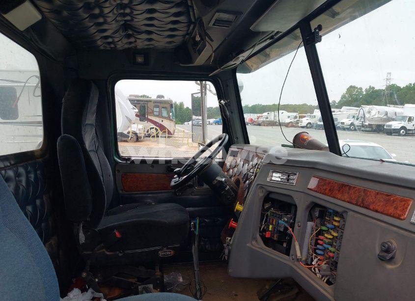 Photo 6 of 2006 Western Star/auto CAR CONVENTIONAL 4900EX (VIN 5KJJABCK56PW10070)