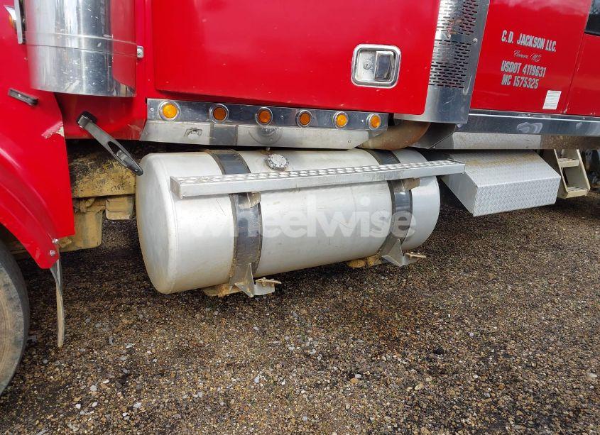 Photo 10 of 2006 Western Star/auto CAR 4900 4900FA (VIN 5KJJAECV86PW19647)