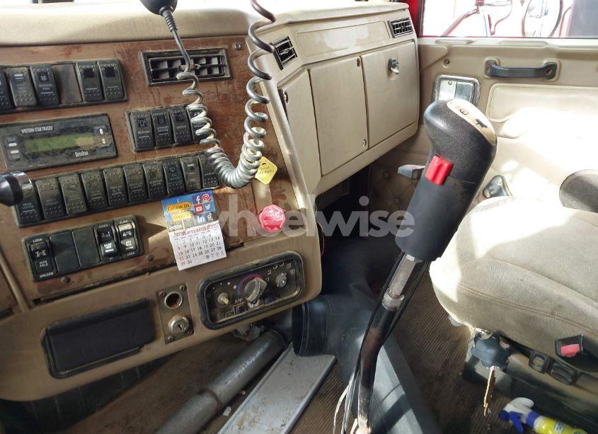 Photo 12 of 2006 Western Star/auto CAR 4900 4900FA (VIN 5KJJAECV86PW19647)