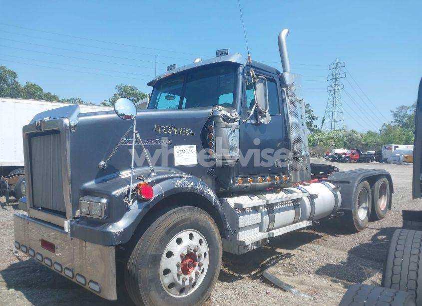 Photo 2 of 2013 Western Star/auto CAR CONVENTIONAL 4900FA (VIN 5KJJAEDV7DPBX4977)