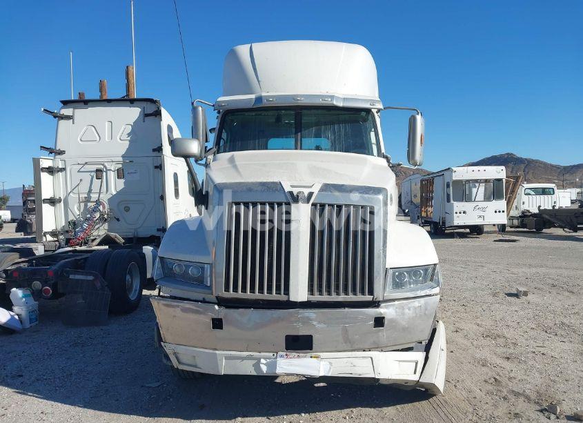 Photo 13 of 2016 Western Star/auto CAR 5700 XE (VIN 5KJJBLD55GLHT4329)