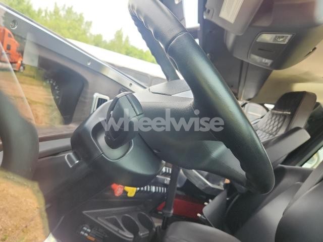 2025 WESTERN STAR/AUTO CAR 49X CHASSIS (VIN 5KJJBWDV9SPVV5730) main photo