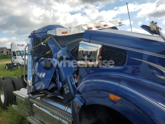 Photo 2 of 2025 WESTERN STAR/AUTO CAR 49X CHASSIS (VIN 5KJJBWDV9SPVV5730)