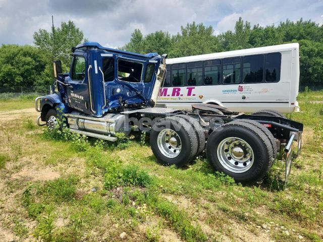 Photo 4 of 2025 WESTERN STAR/AUTO CAR 49X CHASSIS (VIN 5KJJBWDV9SPVV5730)