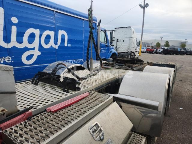 2012 WESTERN STAR 4900 SEMI TRUCK (VIN 5KJNAED14CPBL1520) main photo