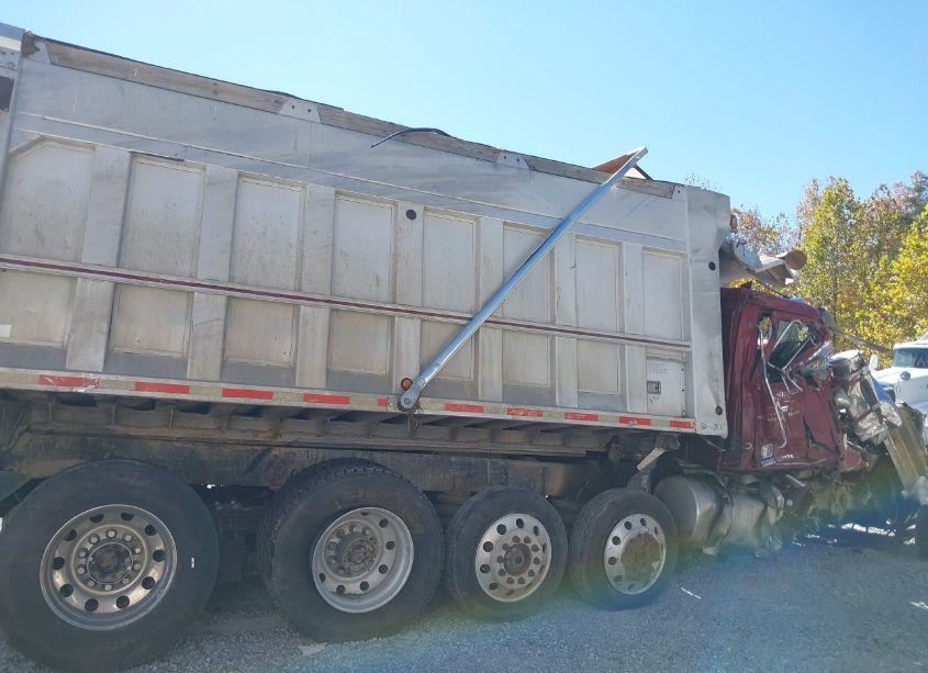 Photo 13 of 2005 Western Star/auto CAR 4900 4900EX (VIN 5KKHABCK55PV00676)