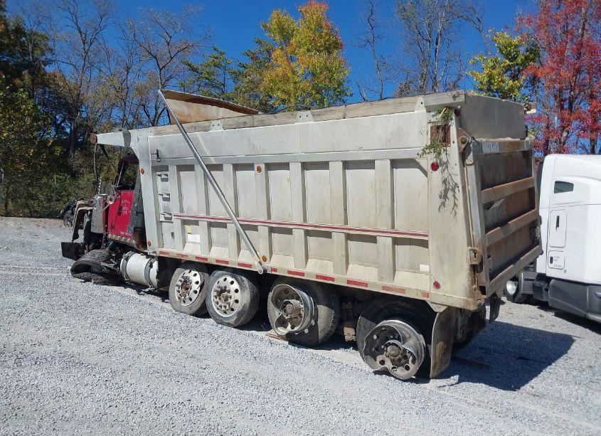 Photo 3 of 2005 Western Star/auto CAR 4900 4900EX (VIN 5KKHABCK55PV00676)