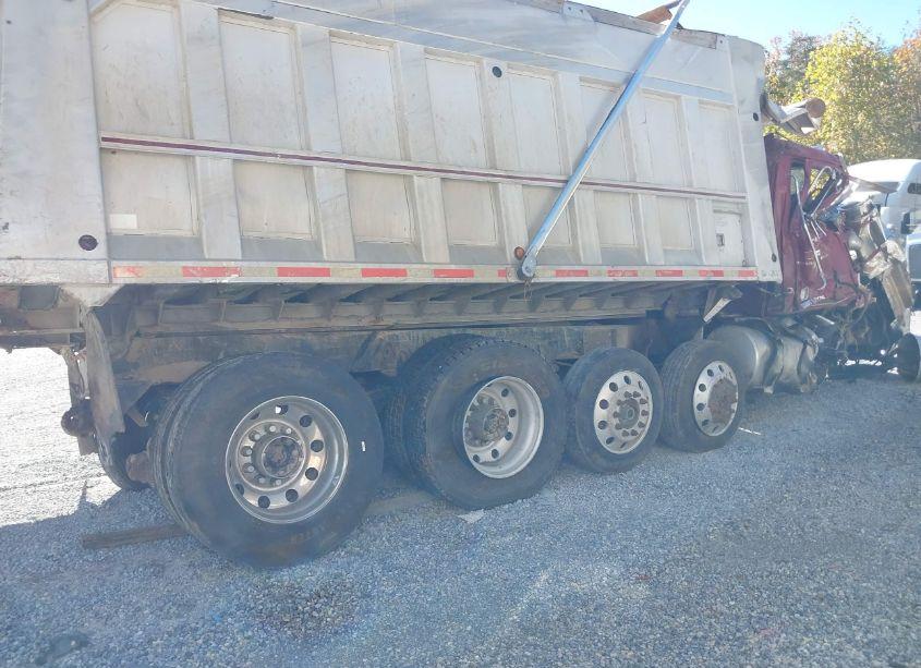 Photo 4 of 2005 Western Star/auto CAR 4900 4900EX (VIN 5KKHABCK55PV00676)