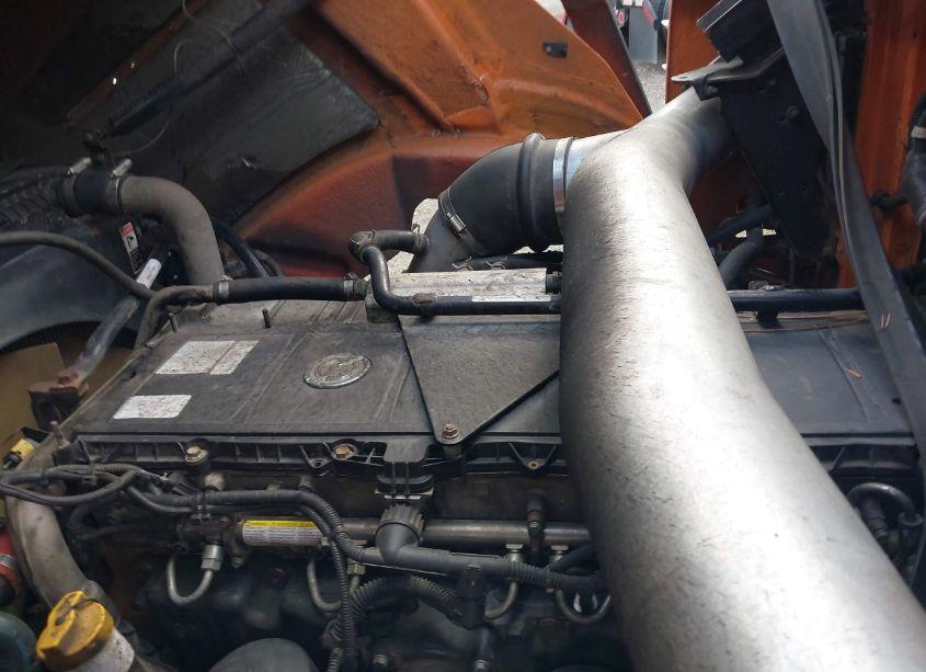 Photo 10 of 2019 Western Star 4900 EX (VIN 5KKHAEDVXKPKT5713)