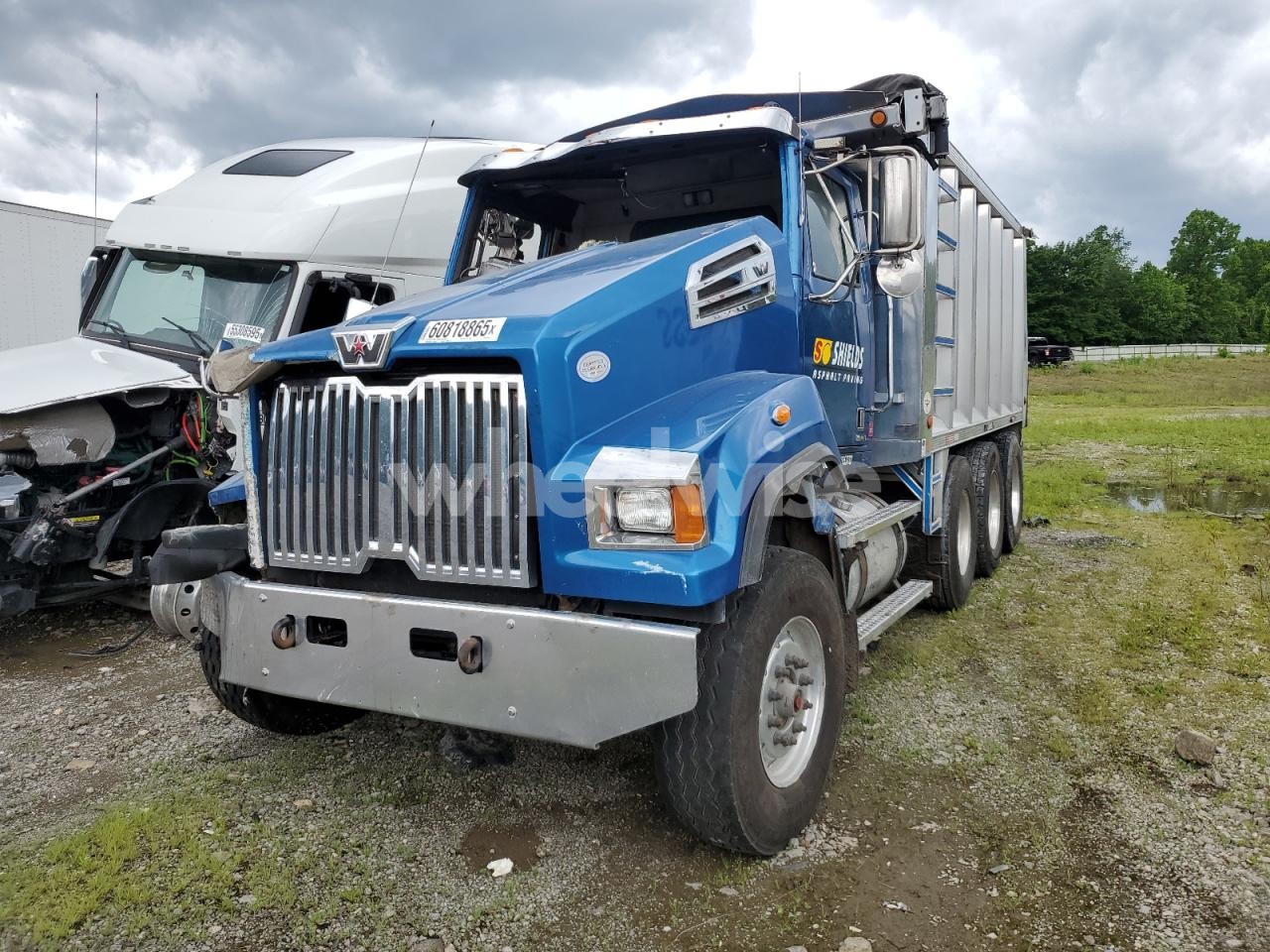 Photo 2 of 2017 WESTERN STAR/AUTO CAR CONVENTIONAL 4700SF (VIN 5KKHAVDVXHPJD1176)