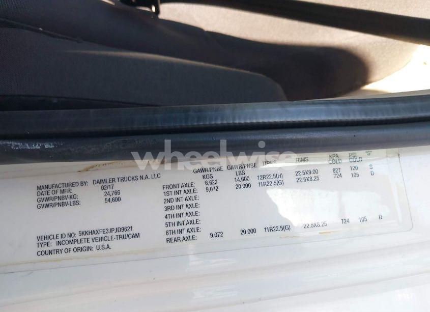 Photo 8 of 2018 Western Star 4700 SET BACK AXLE (VIN 5KKHAXFE3JPJD9621)